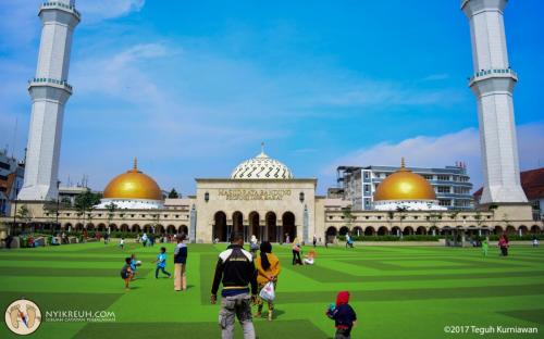 Masjid Agung Alun-Alun kota Bandung